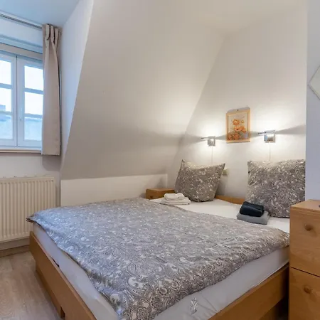 Mit Kamin In Einer Eigentumswohnung, Cleaning Included Daire Böhl