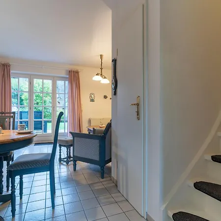 아파트 Mit Kamin In Einer Eigentumswohnung, Cleaning Included Böhl